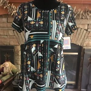 LuLaRoe Classic T, Small, NWT